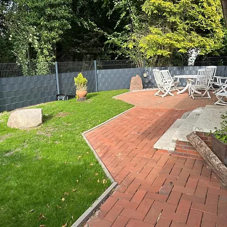 アパート Landliebe Ihlow